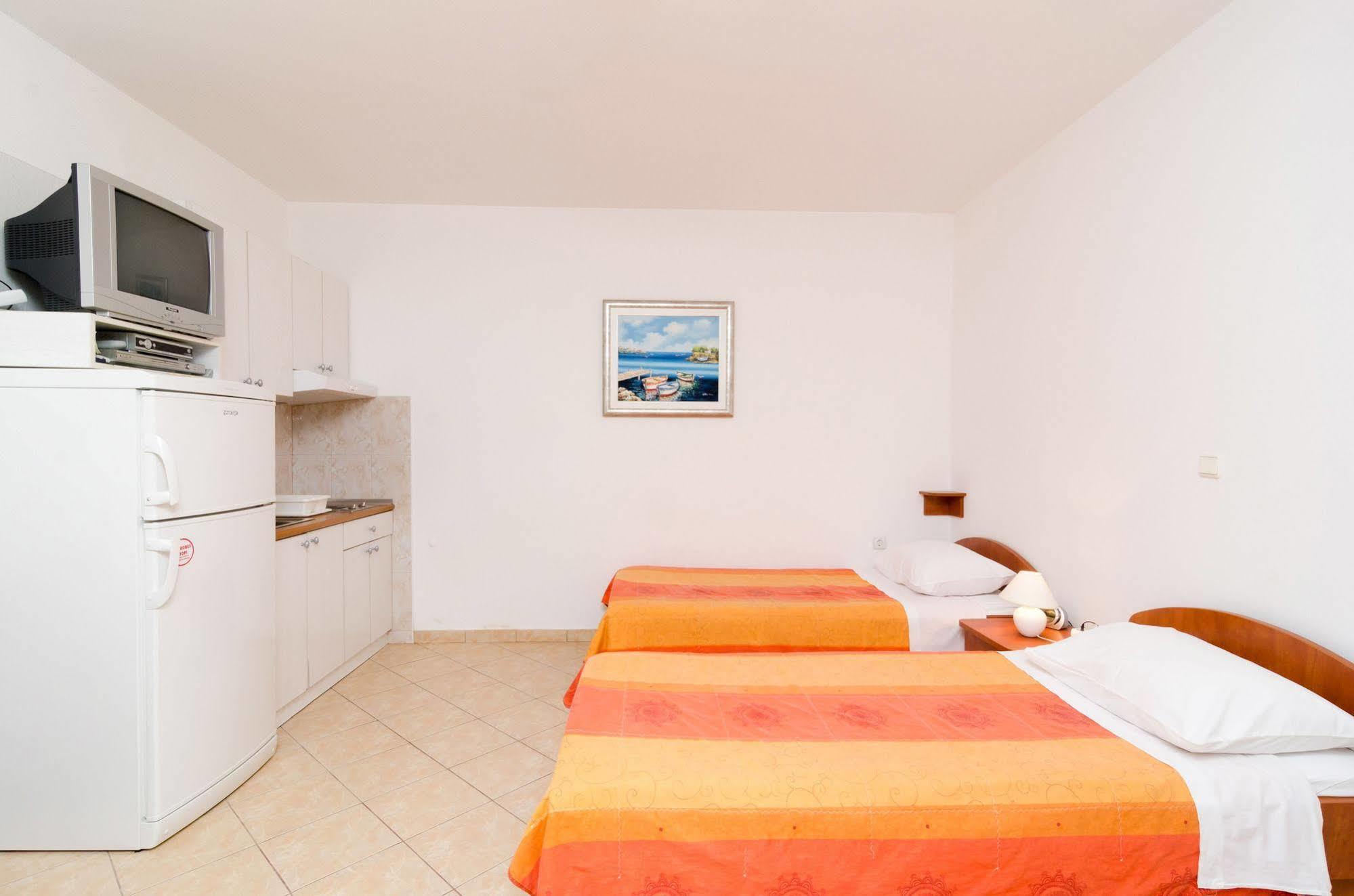 Apartments Kusalo ドゥブロブニク エクステリア 写真